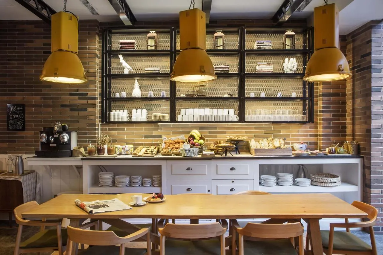 Praktik Bakery Hotel Barcelona 3*,  Spain